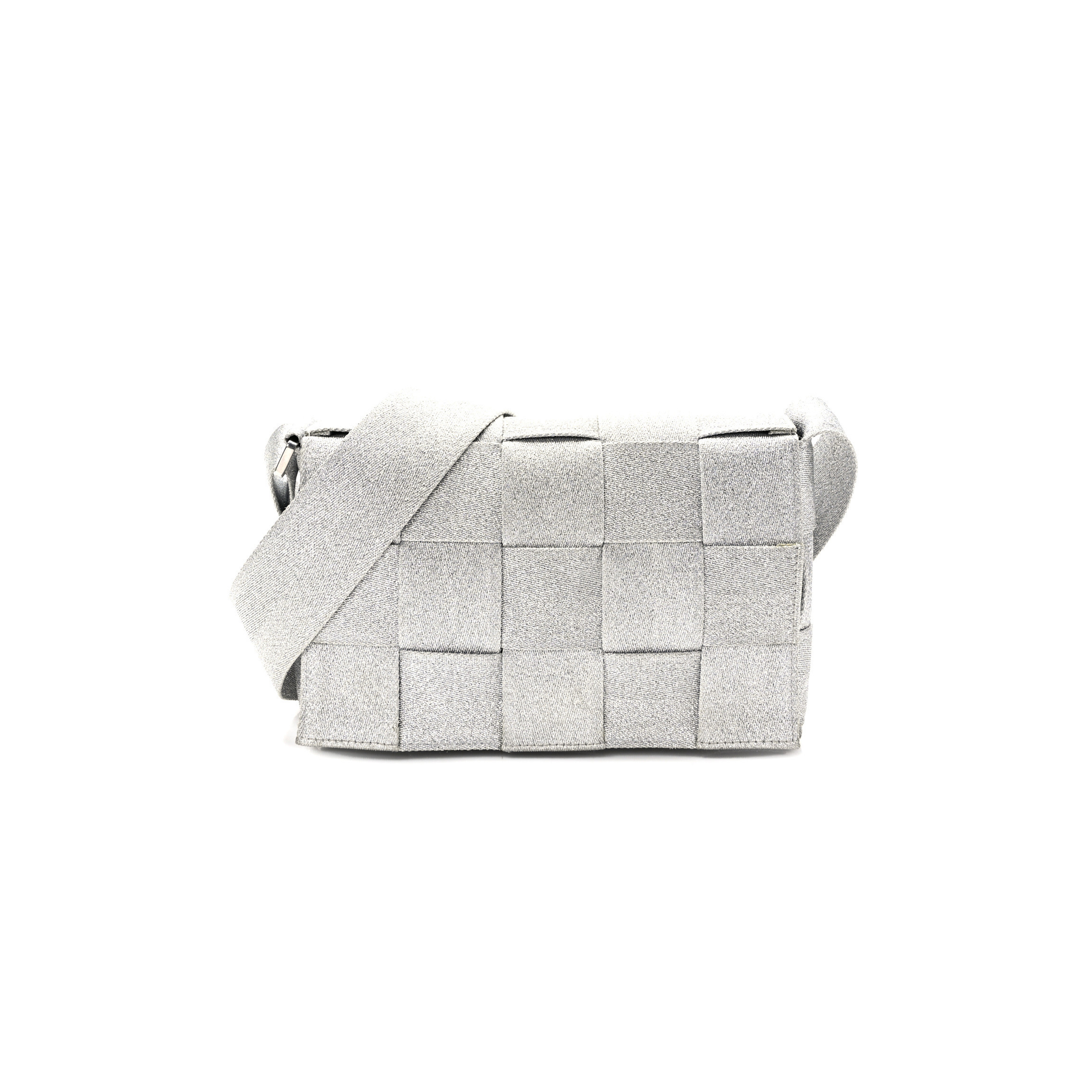 BOTTEGA VENETA WEBBING MAXI INTRECCIATO CASSETTE BAG SILVER