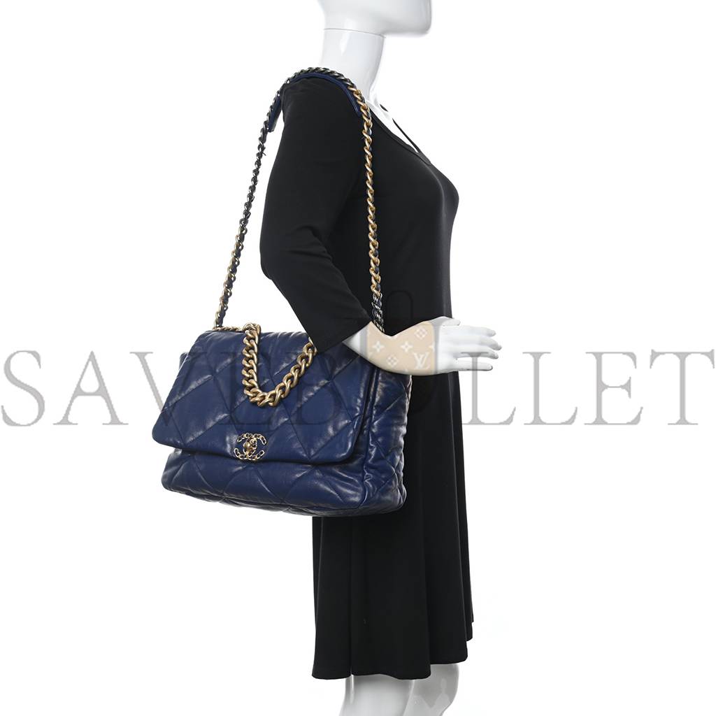 CHANEL GOATSKIN QUILTED MAXI CHANEL 19 FLAP BLUE GOLD HARDWARE CHANEL GOATSKIN QUILTED MAXI CHANEL 19 FLAP BLUE GOLD HARDWARE