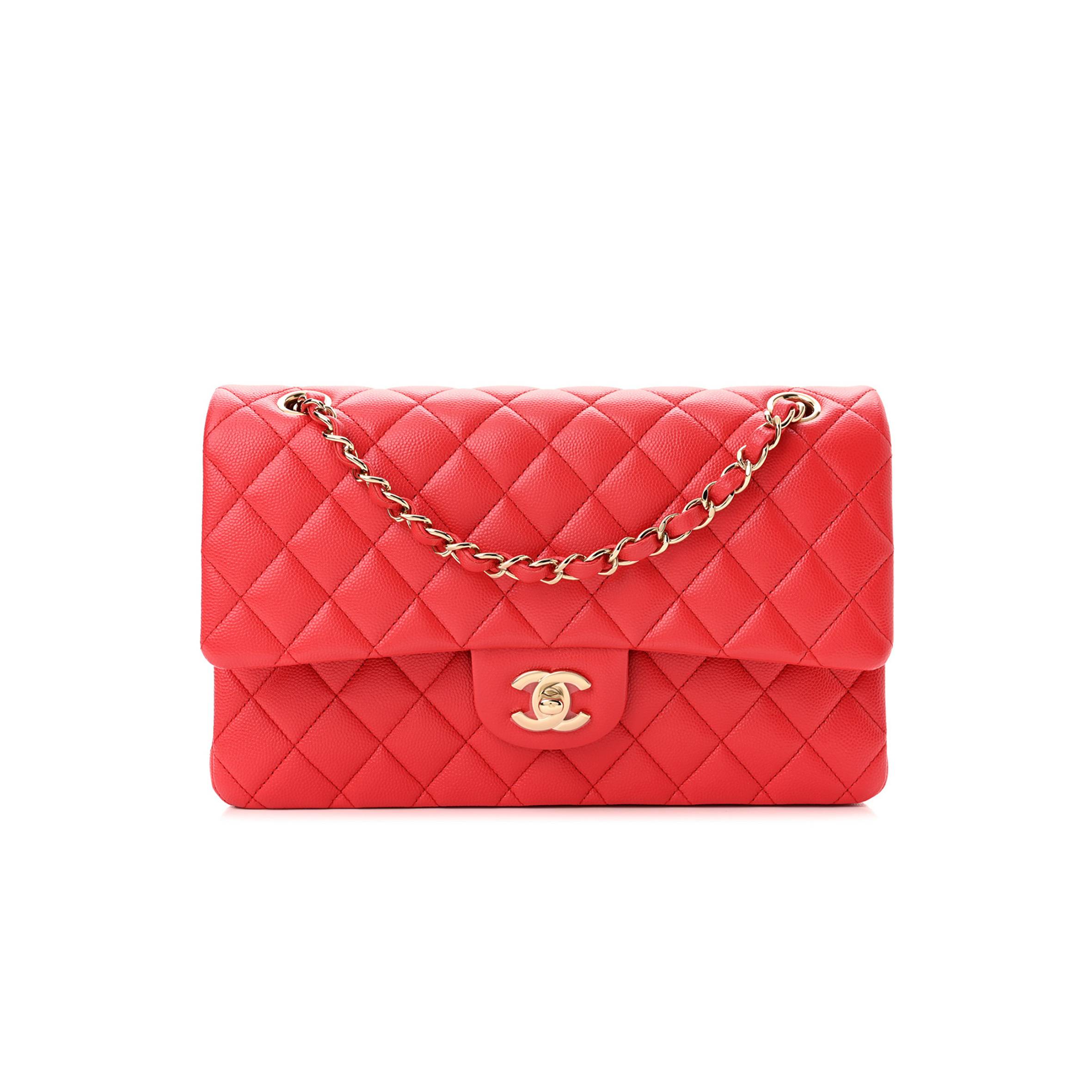 CHANEL CAVIAR QUILTED MEDIUM DOUBLE FLAP RED GOLD HARDWARE CHANEL CAVIAR QUILTED MEDIUM DOUBLE FLAP RED GOLD HARDWARE